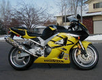 UNLOCK THE FULL POTENTIAL OF YOUR 2000-2002 HONDA CBR929RR WITH OUR COMPREHENSIVE SERVICE REPAIR MANUAL IN PDF FORMAT. 