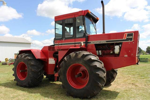 Case IH 4386 and 4586 Tractor Operator’s Manual 1084586R2 - Manual labs