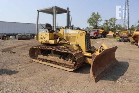 Komatsu D37P-5A Crawler Dozer Operation & Maintenance Manual S/N 1549-3000 & A1649-UP PDF Download - Manual labs
