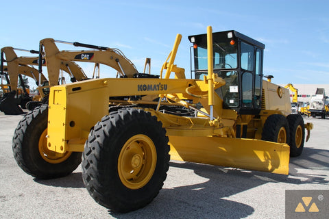 Komatsu GD650A-2 Motor Grader Shop Service Repair Manual S/N 202001 PDF Download - Manual labs