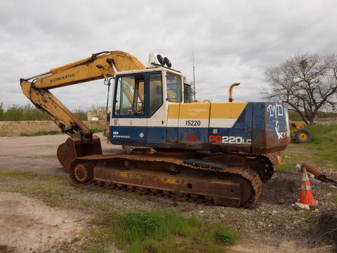 Komatsu PC220LC-5 Excavator Operation & Maintenance Manual S/N A70001-UP PDF Download - Manual labs